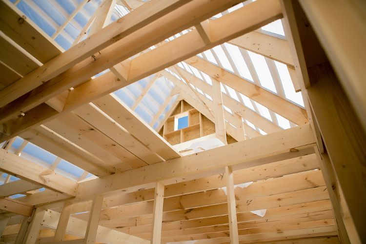 Les atouts et inconvénients d’une construction en bois Bayonne